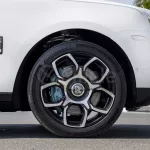 ROLLS ROYCE CULLINAN BLACK BADGE KIT PETROL 2024 MODEL YEAR WHITE COLOR - Thumbnail 20