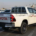 2025 MODEL TOYOTA HILUX DOUBLE CAB SR5 2.7L PETROL 4WD AUTOMATIC - Thumbnail 4