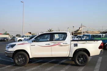2025 MODEL TOYOTA HILUX DOUBLE CAB SR5 2.7L PETROL 4WD AUTOMATIC