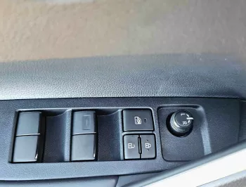 TOYOTA FRONTLANDER LEAD VERSION 2.0L HYBRID FWD 2024 MODEL YEAR