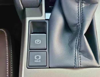 TOYOTA PRADO LUXURY 2.8 DIESEL 4WD SUNROOF 2024 MODEL YEAR