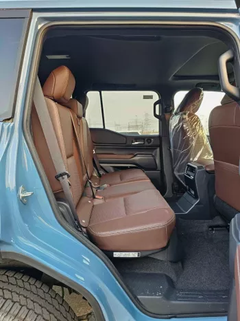 TOYOTA PRADO LUXURY 2.8 DIESEL 4WD SUNROOF 2024 MODEL YEAR