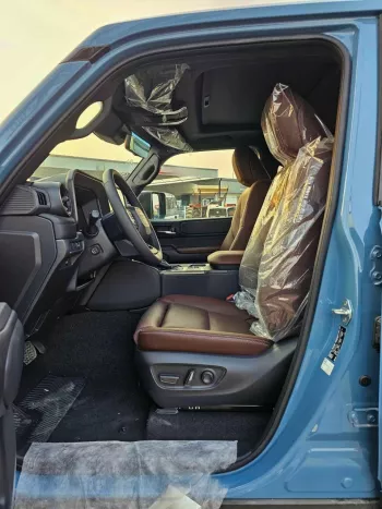 TOYOTA PRADO LUXURY 2.8 DIESEL 4WD SUNROOF 2024 MODEL YEAR