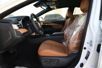 TOYOTA CAMRY HYBRID LUMIERE 2025 MODEL YEAR 2.5L PETROL