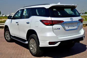 TOYOTA FORTUNER VXR+ 2025 MODEL YEAR V6 4.0L PETROL WHITE COLOR