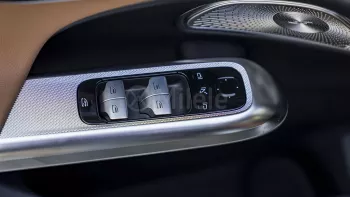 MERCEDES-BENZ E CLASS E200 2025 MODEL YEAR PETROL OBSIDIAN BLACK COLOR
