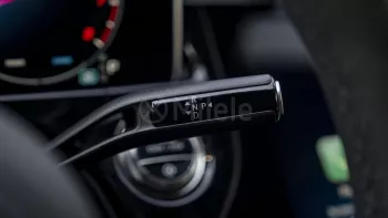MERCEDES-BENZ E CLASS E200 2025 MODEL YEAR PETROL OBSIDIAN BLACK COLOR