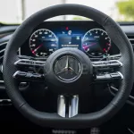 MERCEDES-BENZ E CLASS E200 2025 MODEL YEAR PETROL OBSIDIAN BLACK COLOR - Thumbnail 6