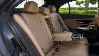 MERCEDES-BENZ E CLASS E200 2025 MODEL YEAR PETROL OBSIDIAN BLACK COLOR