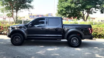 FORD F-150 RAPTOR 2019 Model Year SUPER CREW CAB BLACK COLOR