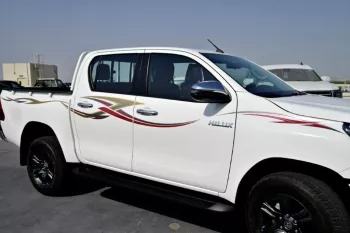 TOYOTA HILUX 2025 MODEL YEAR DOUBLE CABIN PICKUP SR5 2.7L PETROL
