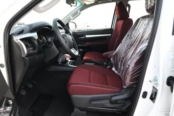 TOYOTA HILUX 2025 MODEL YEAR DOUBLE CABIN PICKUP SR5 2.7L PETROL