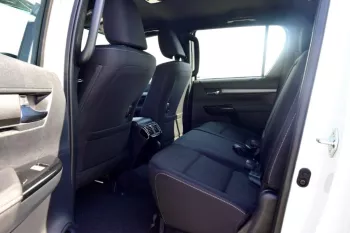 TOYOTA HILUX DOUBLE CAB ADVENTURE 2025 MODEL YEAR PETROL AUTOMATIC