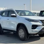 Toyota Fortuner 2.4L Diesel 2024 Model Year GCC Specs White Color Exterior - Thumbnail 3