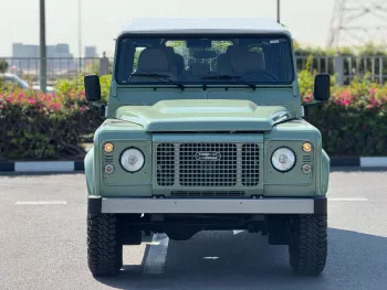 Land Rover Defender 110 Heritage 2016 Model Year German Specs