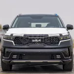 KIA SORENTO 2.5L PETROL 2023 MODEL YEAR COLOR BLACK EXTERIOR - Thumbnail 2