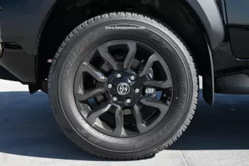 TOYOTA HILUX ADVENTURE 2025 MODEL YEAR V6 4.0L PETROL AUTOMATIC