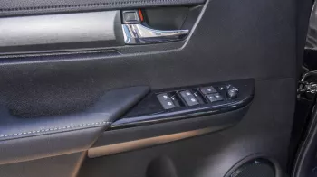 TOYOTA HILUX ADVENTURE 4.0L PETROL 2025 MODEL YEAR BLACK COLOR