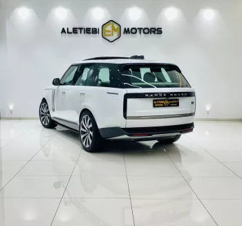 RANGE ROVER VOGUE HSE V8 2023 MODEL YEAR GCC SPECS AGENCY WARRANTY