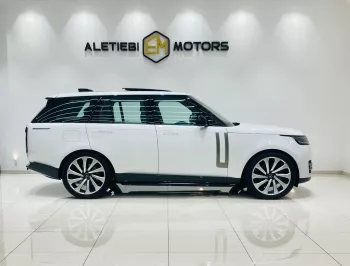 RANGE ROVER VOGUE HSE V8 2023 MODEL YEAR GCC SPECS AGENCY WARRANTY