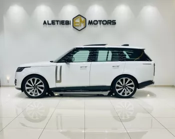 RANGE ROVER VOGUE HSE V8 2023 MODEL YEAR GCC SPECS AGENCY WARRANTY