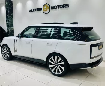 RANGE ROVER VOGUE HSE V8 2023 MODEL YEAR GCC SPECS AGENCY WARRANTY