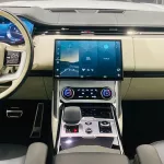 RANGE ROVER VOGUE HSE V8 2023 MODEL YEAR GCC SPECS AGENCY WARRANTY - Thumbnail 9