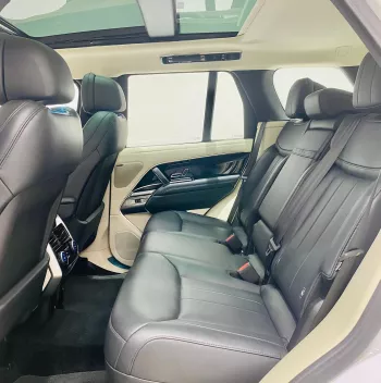 RANGE ROVER VOGUE HSE V8 2023 MODEL YEAR GCC SPECS AGENCY WARRANTY