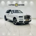 ROLLS ROYCE CULLINAN 2019 MODEL YEAR WHITE COLOR EXTERIOR - Thumbnail 1