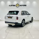 ROLLS ROYCE CULLINAN 2019 MODEL YEAR WHITE COLOR EXTERIOR - Thumbnail 5