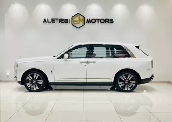 ROLLS ROYCE CULLINAN 2019 MODEL YEAR WHITE COLOR EXTERIOR