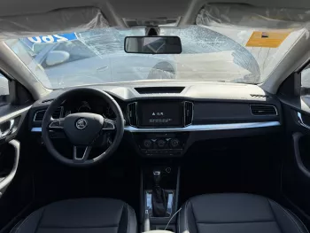 Skoda Kamiq Comfort 1.5L Petrol FWD 2024 Model Year White Color Exterior