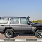 TOYOTA LAND CRUISER 76 HARDTOP 2025 MODEL YEAR SDLX PETROL GRAY COLOR - Thumbnail 4