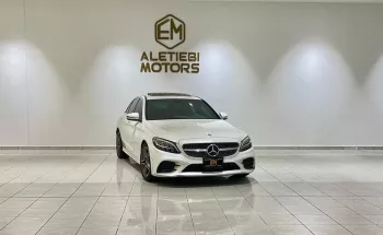MERCEDES BENZ C300 2019 MODEL YEAR WHITE COLOR GCC SPECS