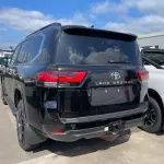 RHD - TOYOTA LANDCRUISER 300 2024 MODEL YEAR 3.3L DIESEL VX BLACK COLOR - Thumbnail 6