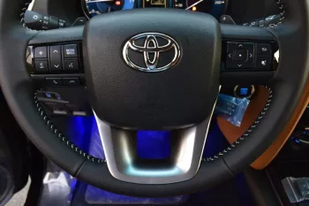 2023 TOYOTA FORTUNER VXR LIIMITED 4.0L V6 PETROL