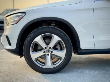 Mercedes-Benz GLC 250d 2022 Model Year 4Matic Diesel White Exterior