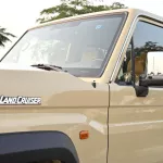 TOYOTA LAND CRUISER 71 HARDTOP 2025 MODEL SDLX PETROL AUTOMATIC - Thumbnail 3