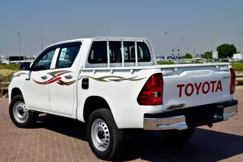 TOYOTA HILUX 2025 MODEL YEAR DOUBLE CAB PICKUP DLX 2.4L DIESEL AUTOMATIC