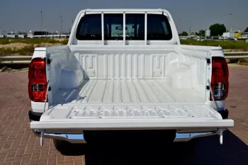 TOYOTA HILUX 2025 MODEL YEAR DOUBLE CAB PICKUP DLX 2.4L DIESEL AUTOMATIC
