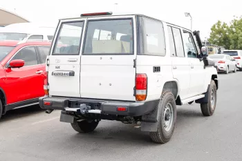 TOYOTA LAND CRUISER LC 76 2024 MODEL YEAR 4.2L DIESEL WHITE COLOR