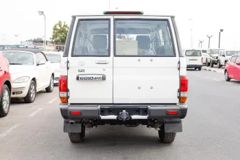 TOYOTA LAND CRUISER LC 76 2024 MODEL YEAR 4.2L DIESEL WHITE COLOR