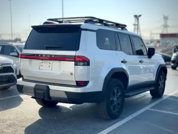 Lexus GX550 Luxury 3.5L Petrol 2024 Model Year White Color Exterior