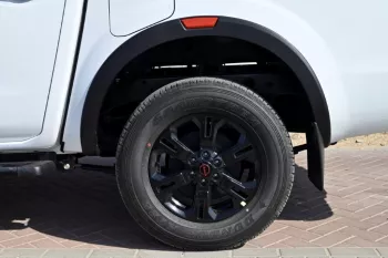 NISSAN NAVARA 2025 MODEL YEAR DOUBLE CABIN PICKUP PRO DIESEL AUTOMATIC
