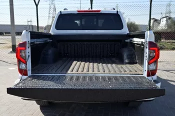 NISSAN NAVARA 2025 MODEL YEAR DOUBLE CABIN PICKUP PRO DIESEL AUTOMATIC
