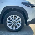 Toyota Corolla Cross HEV 2.0L 2024 Model Year White Color Exterior - Thumbnail 5