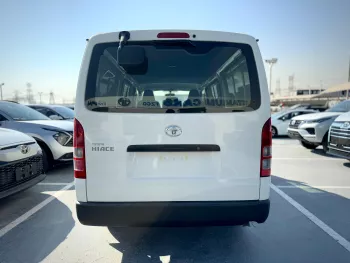 Toyota Hiace VAN 2.7L Petrol GCC Specs 2024 Model Year White Color Exterior