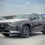 MG ONE 1.5L Petrol FWD 2024 Model Grey Color Exterior Black Color Exterior - Thumbnail 3