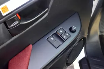 TOYOTA HILUX SINGLE CAB 2025 MODEL YEAR GL 2.4L DIESEL 4X2 MANUAL