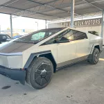 Tesla Cybertruck 2025 Model Year Foundation Series - Thumbnail 1